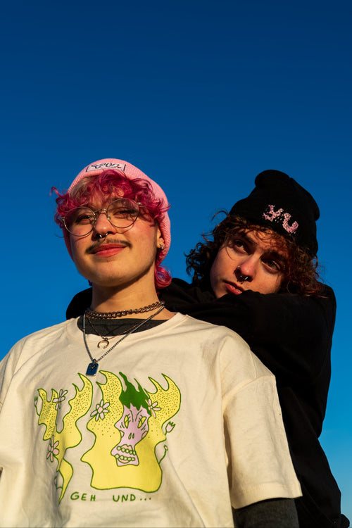 YU "LOGO" BEANIE - ROSA