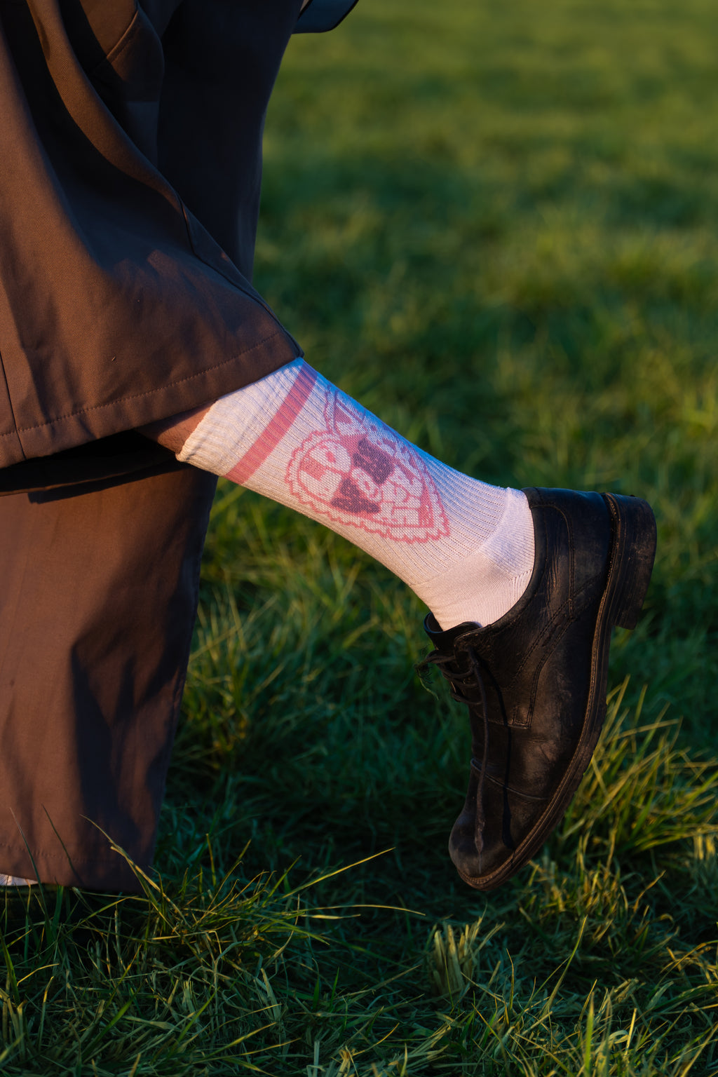 YU "LOVE YOURSELF" SOCKEN - WEISS